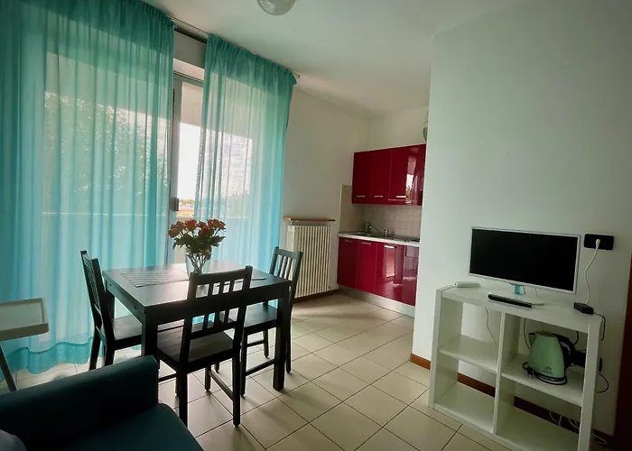 Azzurra רימיני