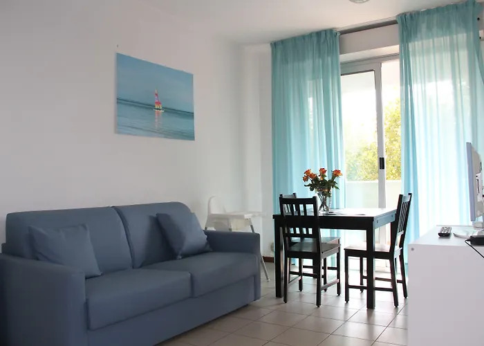 Azzurra Apart Otel
