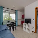 Aparthotel Azzurra 4*