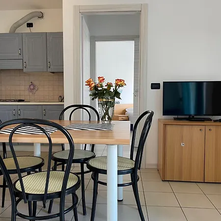 Azzurra Apart Otel 4*