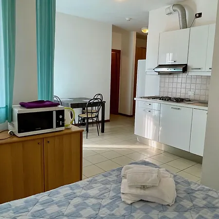 Azzurra Lägenhetshotell