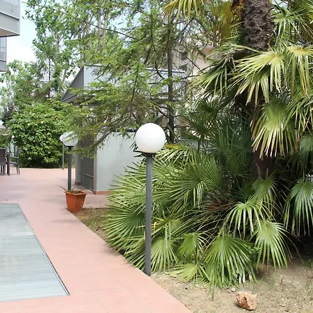 阿苏拉住宅别墅 里米尼