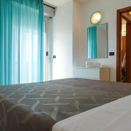 阿苏拉住宅别墅 里米尼