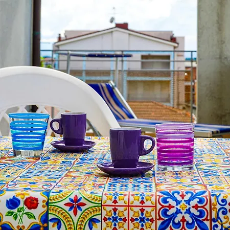 阿苏拉住宅别墅 4*