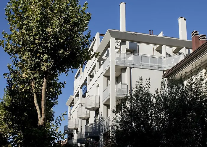 Azzurra Aparthotel 4*